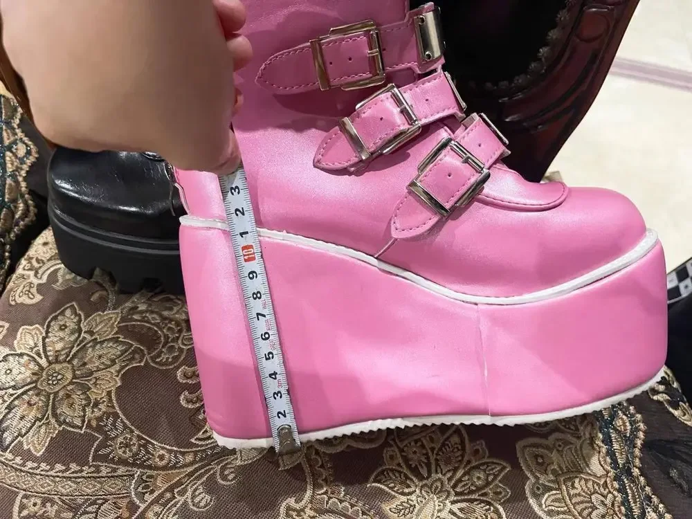 buckle strap leather boots
