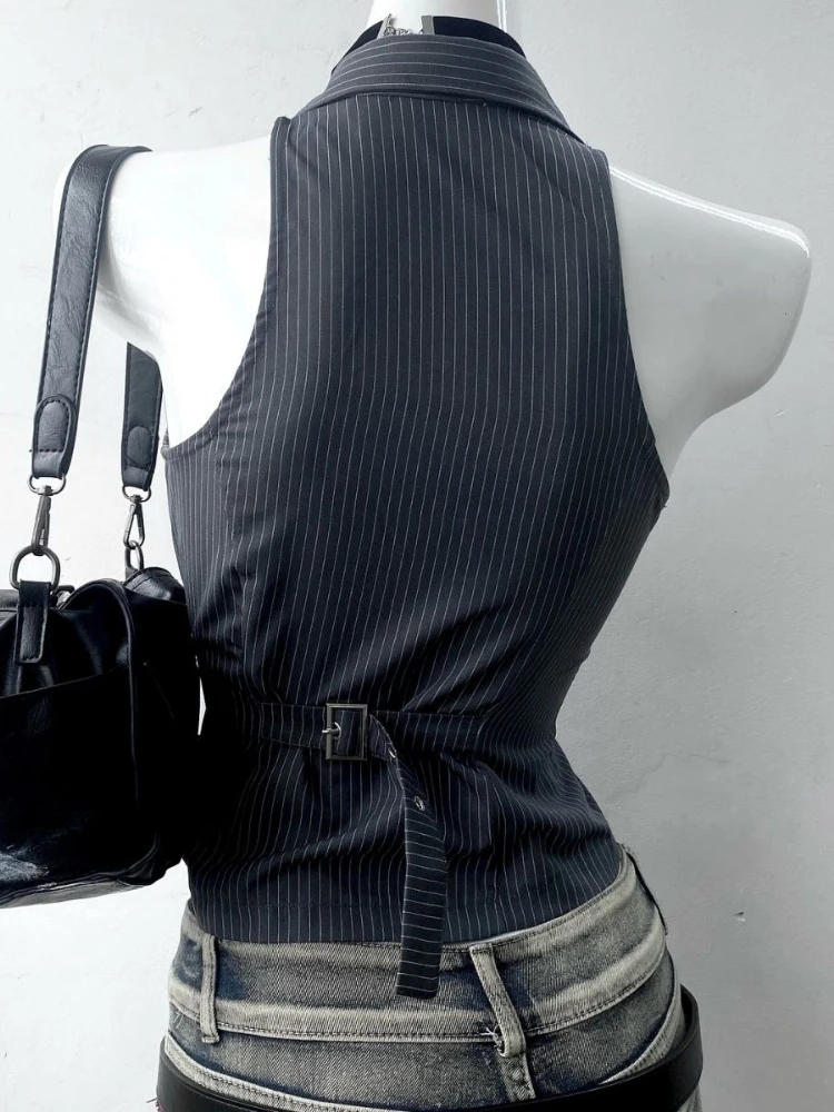 Y2K aesthetic vertical stripe crop top