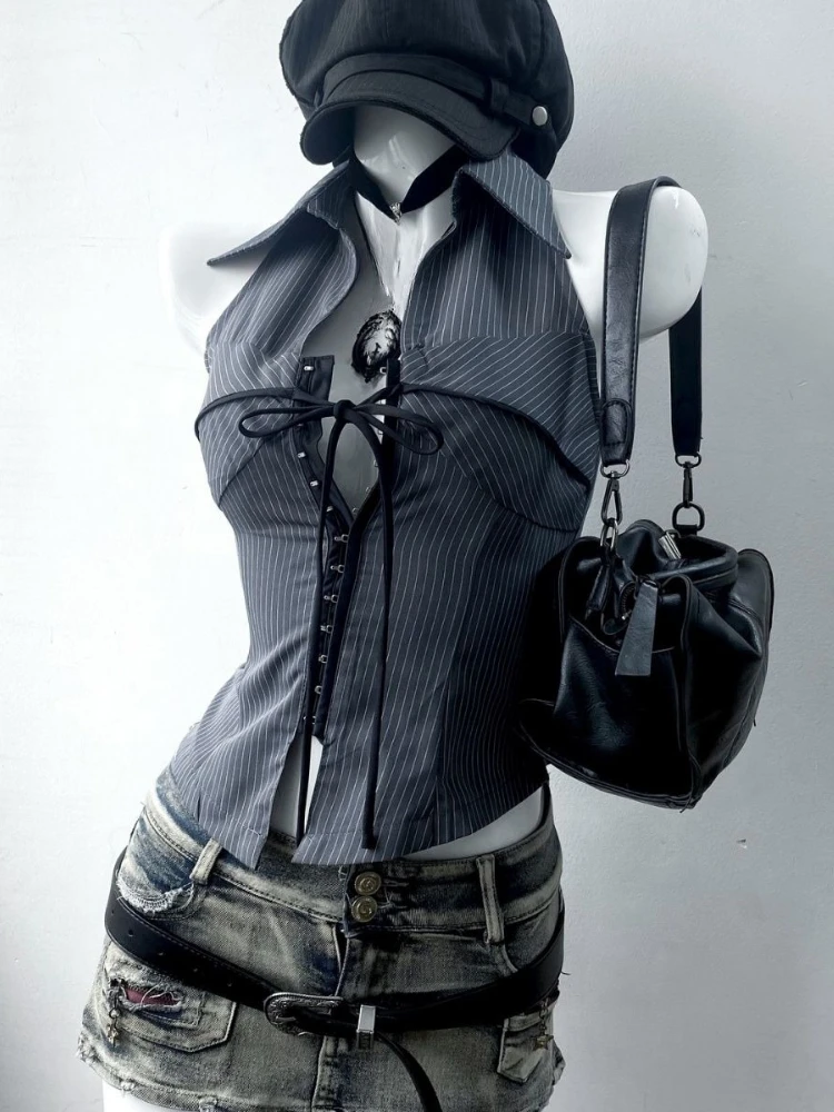 Y2K aesthetic vertical stripe crop top Y2K aesthetic vertical stripe crop top